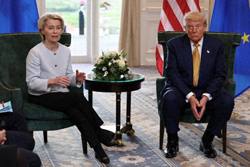 特朗普又抱怨欧盟：针对美企，放行中企，请尊重美国 ...
